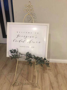 Cream metal easel