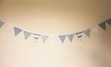 Load image into Gallery viewer, Bunting - blue - material