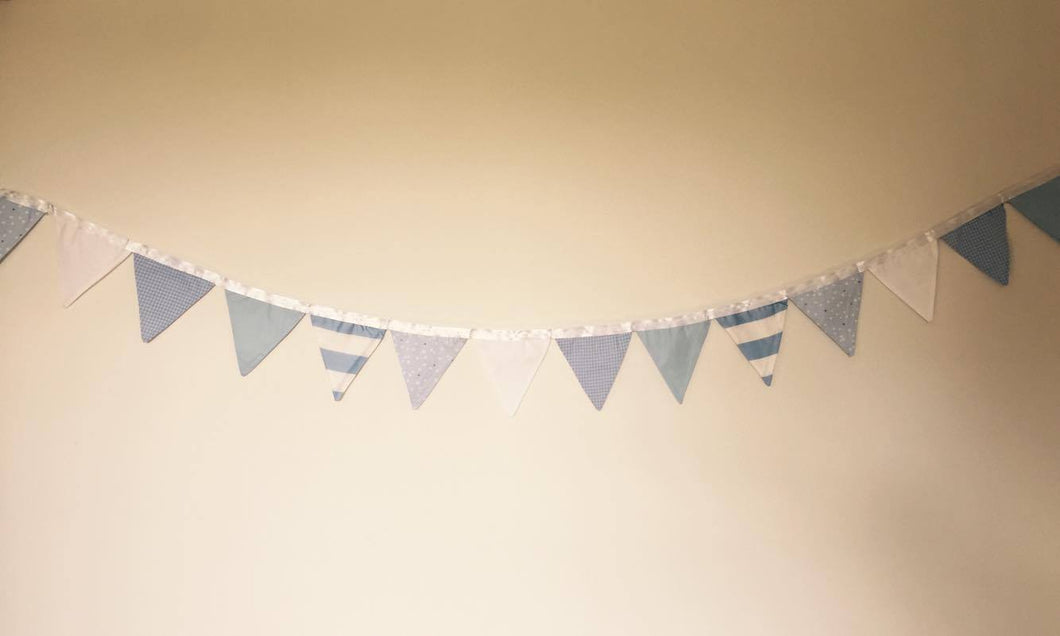 Bunting - blue - material