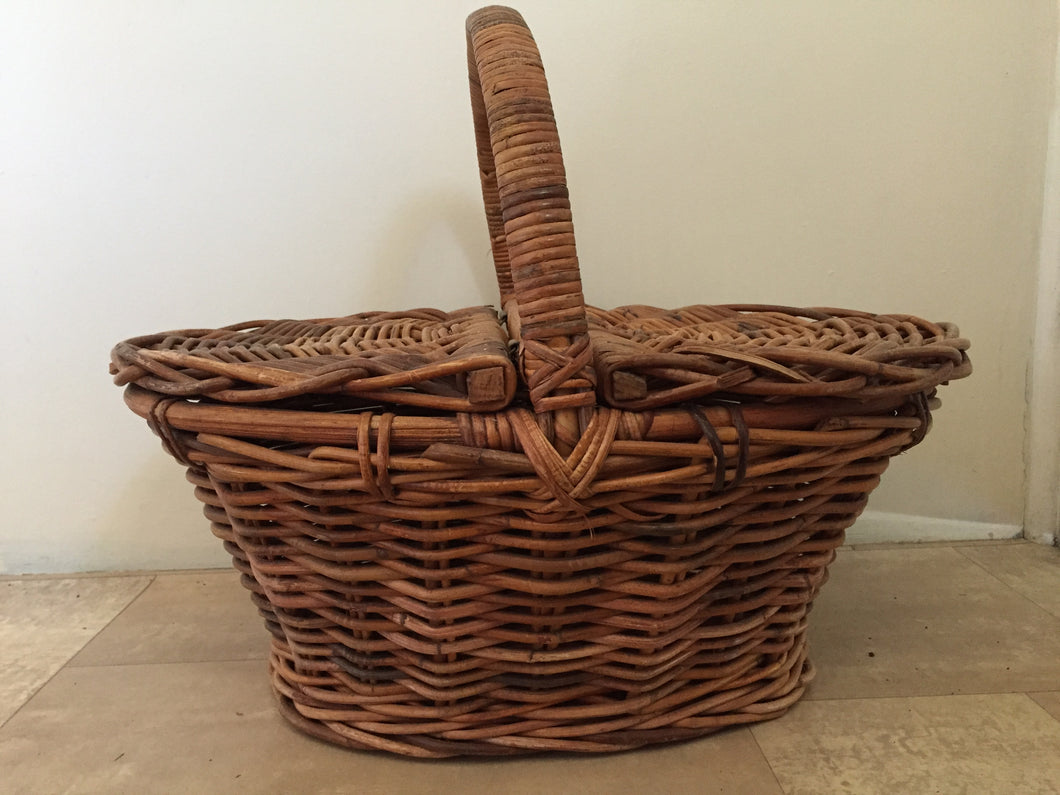 Picnic basket