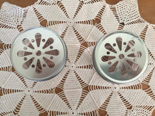 Load image into Gallery viewer, Glass jar with lid - 6cm