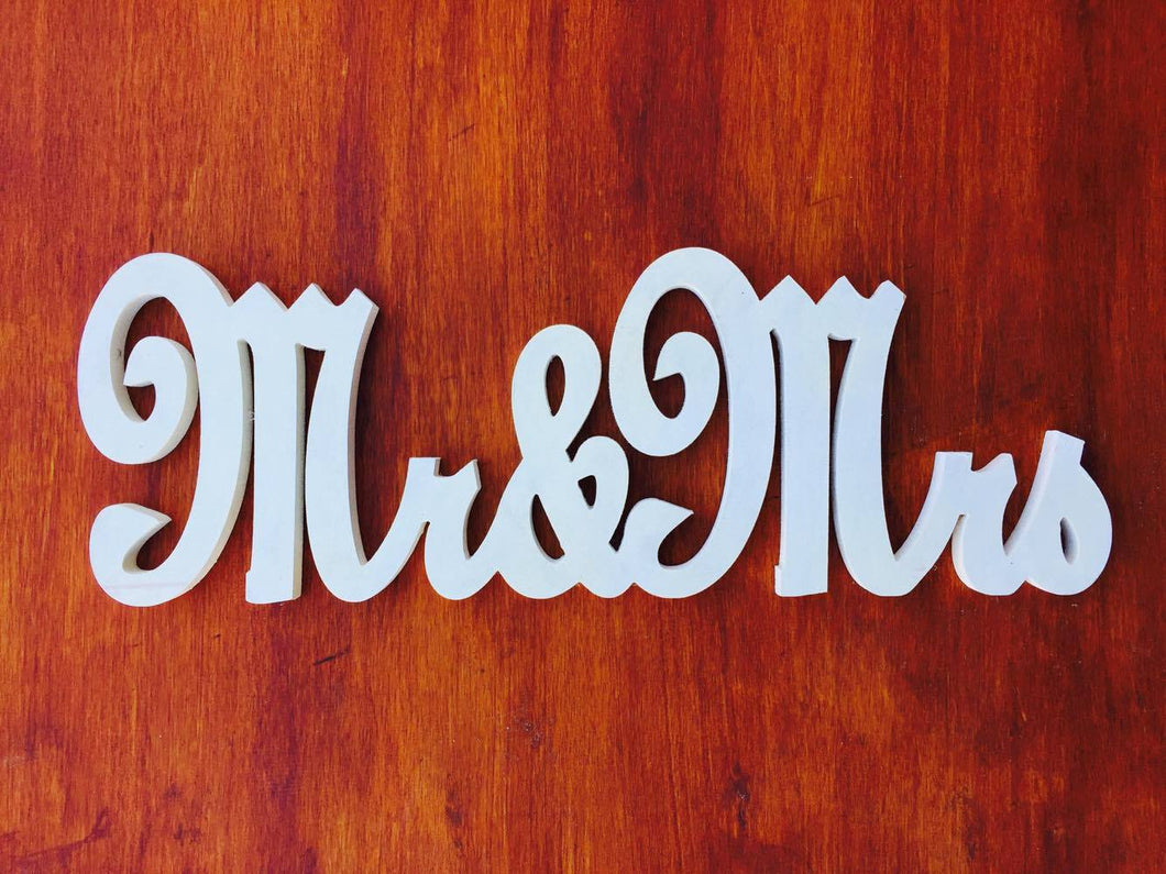 Mr & Mrs - timber