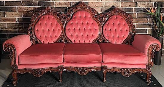 French Louis Chesterfield Red